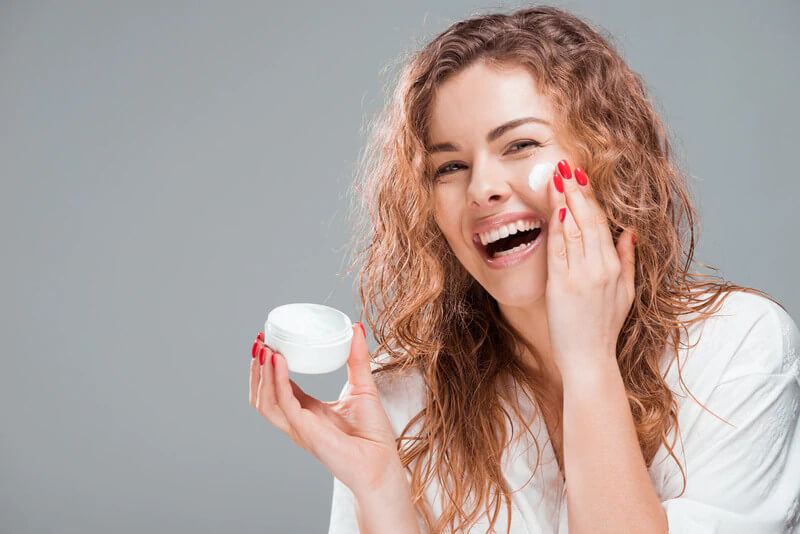 Keep Your Skin Hydrated During Summer