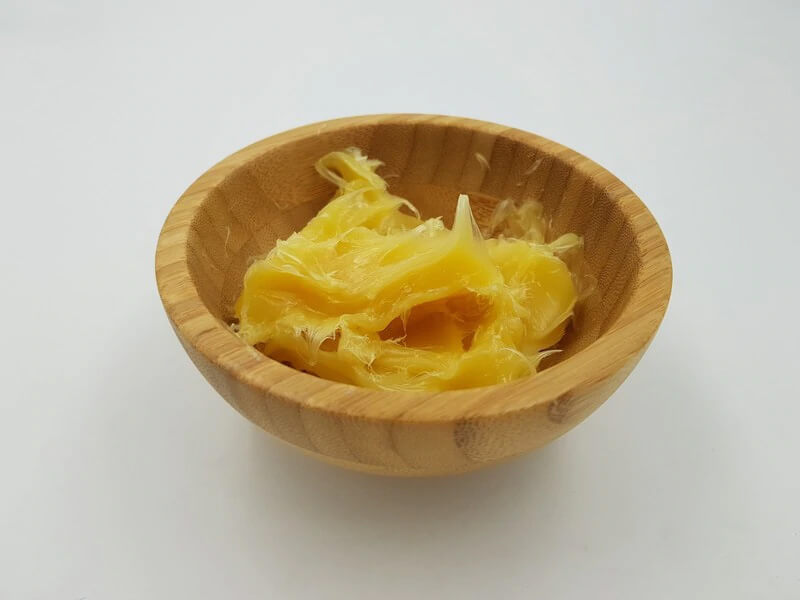Uses and Benefits of Anhydrous Lanolin in Skincare