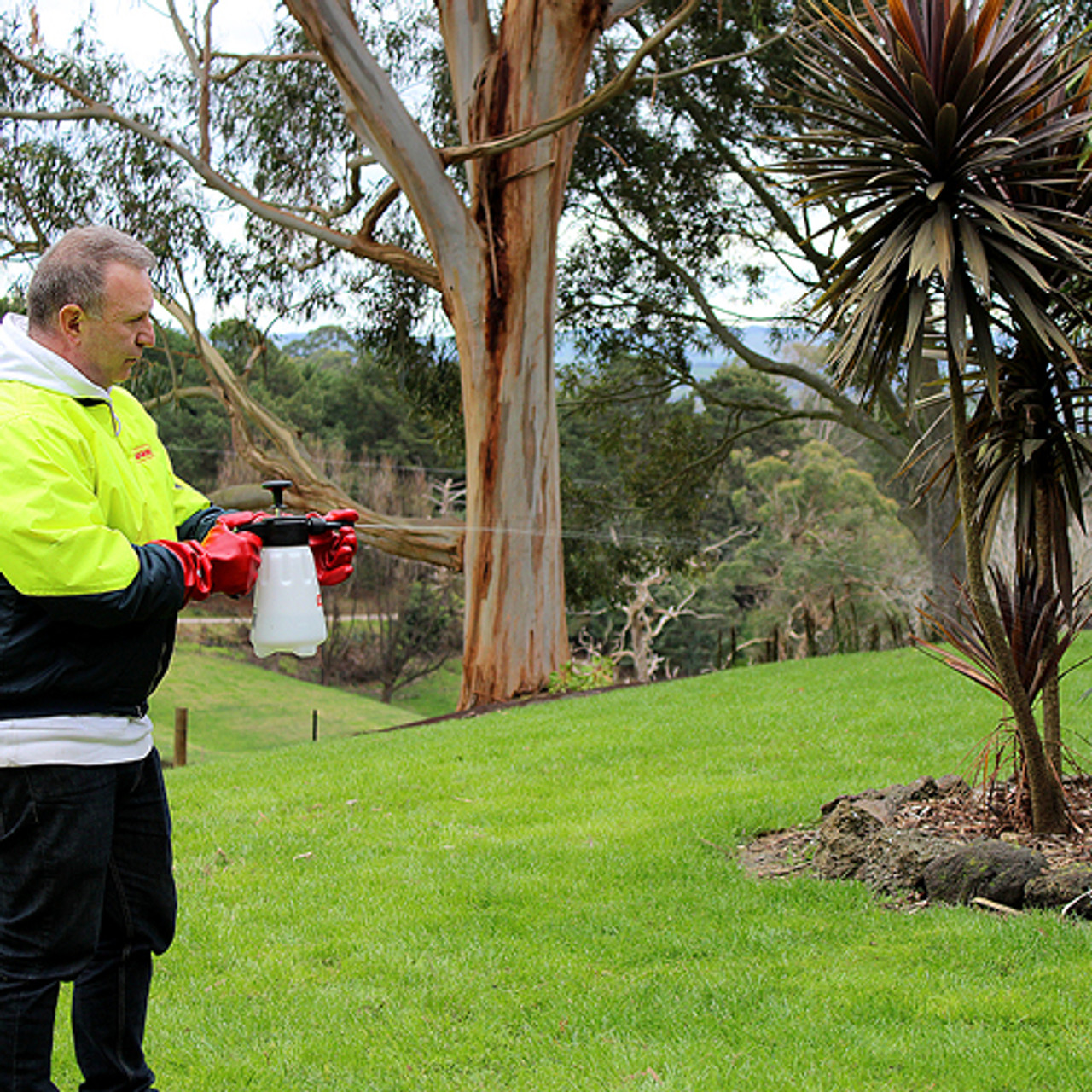 Silvan Pro Grade 5 Litre Hand Sprayer silvan-selecta-40-litre-12-volt-sprayer