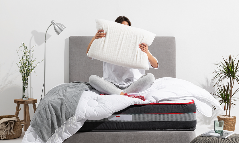 ¿Cómo limpio mi almohada?