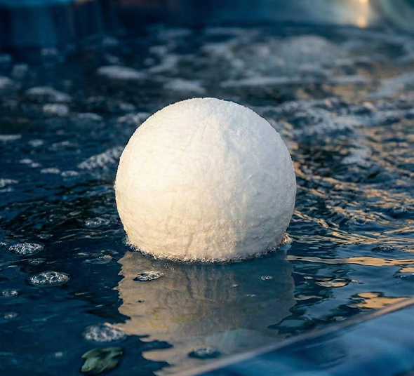 Scumballs Oil & Scum Absorber for Pools & Hot Tubs 2-Pack