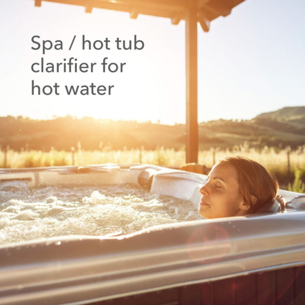 Leisure Time Bright and Clear Spa Clarifier Life Style Image (1)