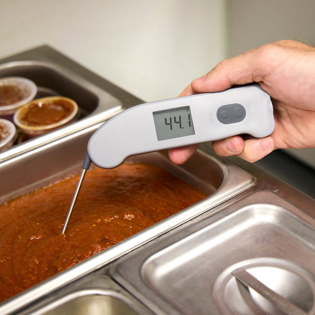 Thermapen® IR Blue - Bluetooth Infrared Temperature Probe - ThermoWorks