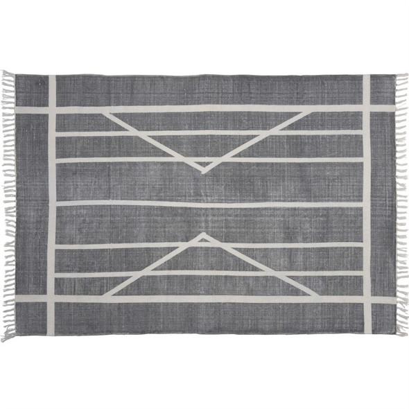 4 x 6 Gray and Cream Geometric Area Rug