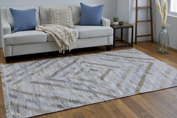 5' X 8' Ivory Gray And Tan Geometric Hand Woven Stain Resistant Area Rug With Fringe