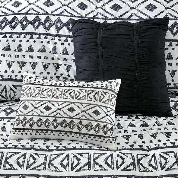 7pc Black & White Geometric Medallion Comforter Set AND Decorative Pillows (Larisa-Black)