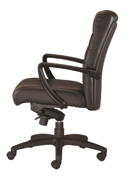 25.8" x 28.9" x 38.8" Black Leather Chair