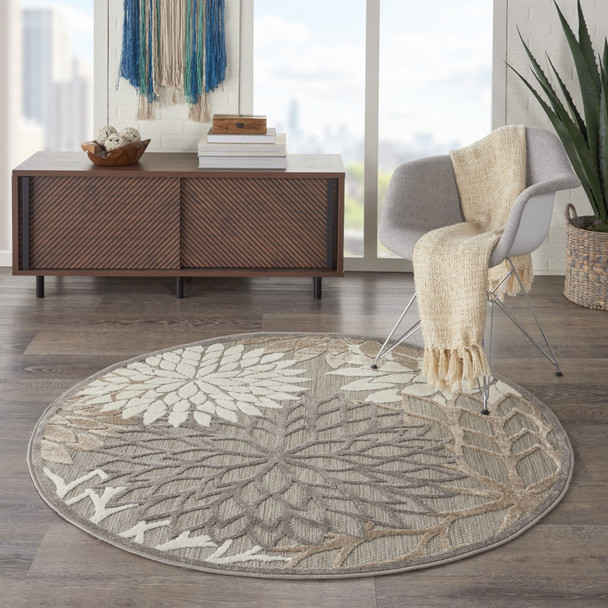 4 Round Natural and Gray Indoor Outdoor Area Rug