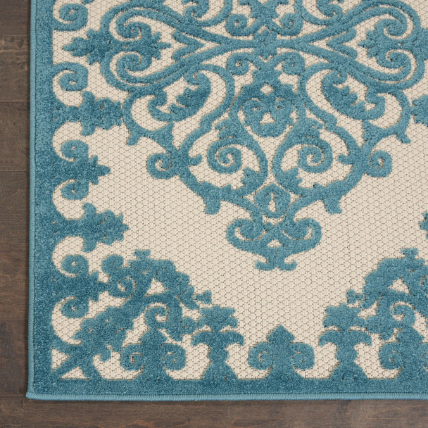 3 x 4 Aqua Medallion Indoor Outdoor Area Rug