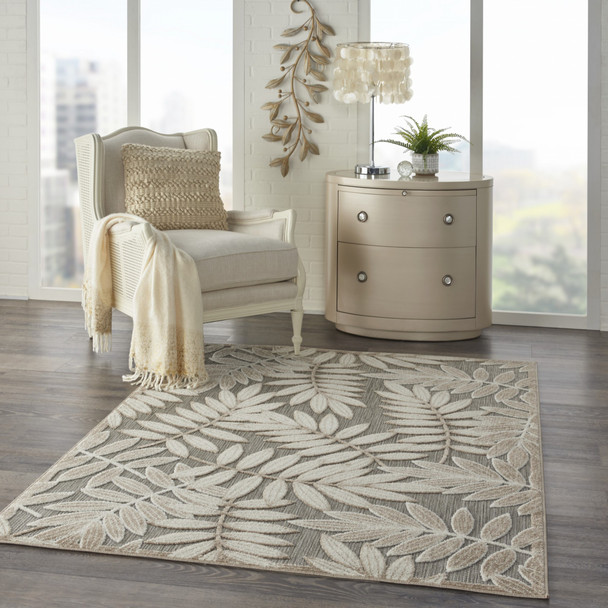 4 x 6 Natural Leaves Indoor Outdoor Area Rug