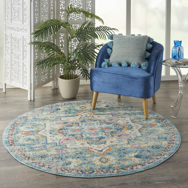 5 Round Light Blue and Ivory Distressed Area Rug