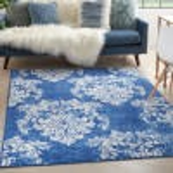 4 x 6 Navy and Ivory Damask Area Rug