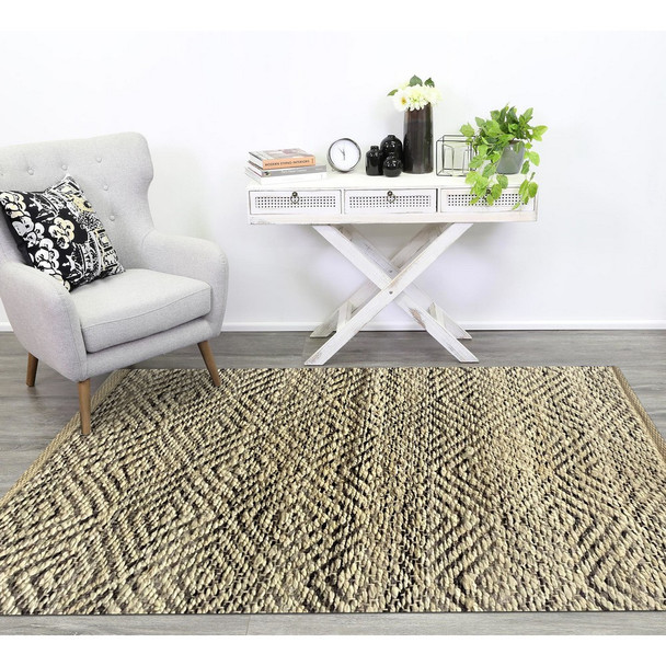 2 x 5 Gray and White Diamonds Area Rug