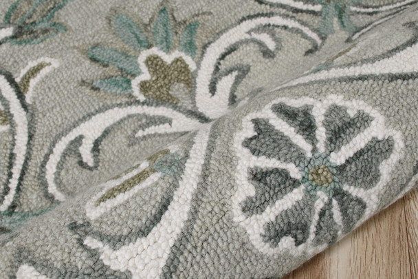 6 Round Gray and White Filigree Area Rug