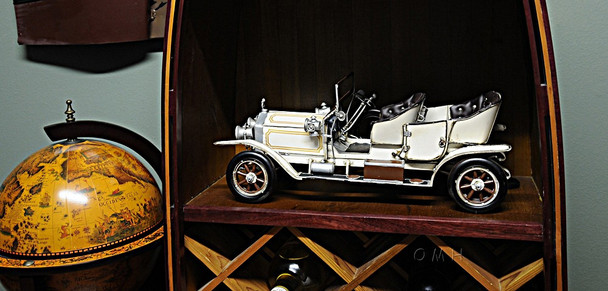 c1909 Rolls Royce Ghost Edition Model Car Model Sculpture