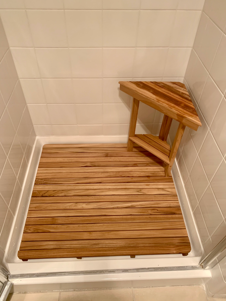 18" Grand Resort Teak Corner Shower Stool