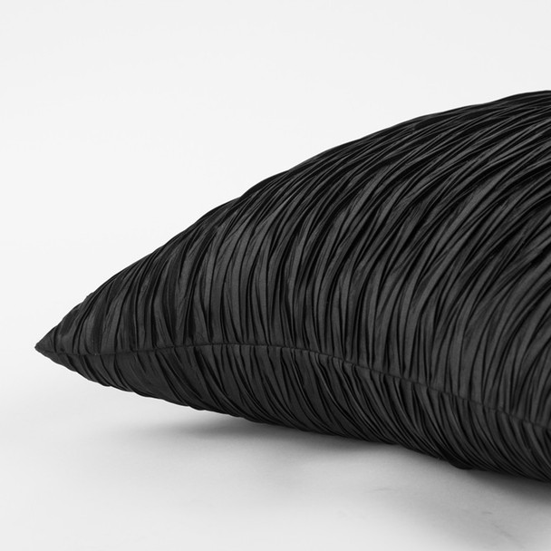 Black Crinkle Pattern Throw Pillow