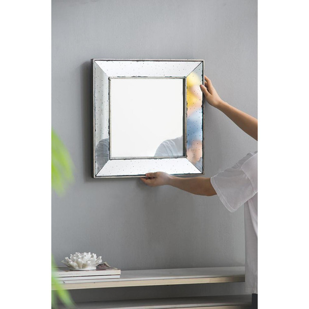 18"  Wall Mounted Vintage Style Glass Frame Accent Mirror