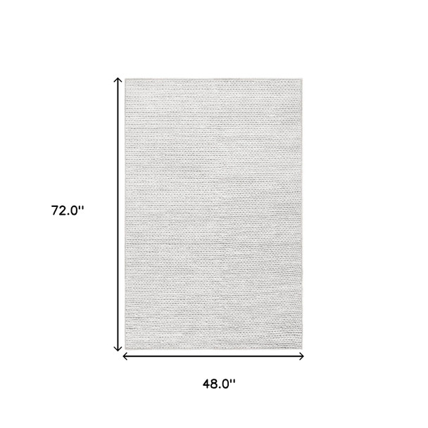 4' X 6' Light Grey Wool Handmade Stain Resistant Area Rug