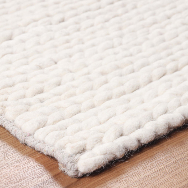 4' X 6' Off White Wool Handmade Stain Resistant Area Rug