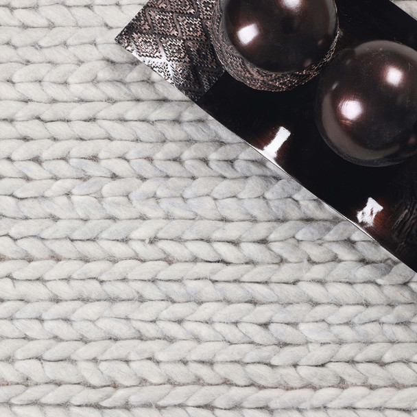 5' X 8' Light Grey Wool Handmade Stain Resistant Area Rug