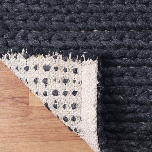8' X 10' Black Wool Handmade Stain Resistant Area Rug