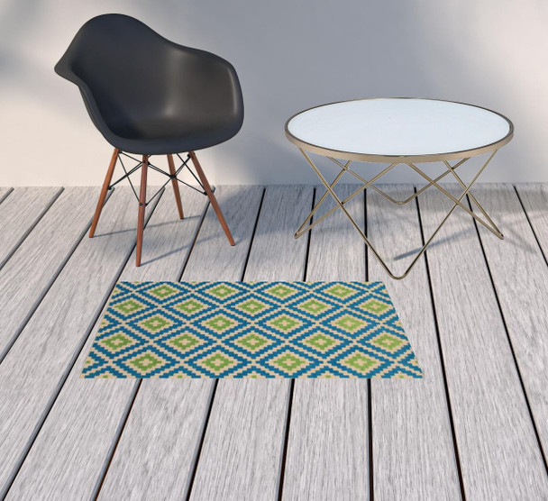 2' X 4' Sand Geometric Stain Resistant Indoor Outdoor Area Rug