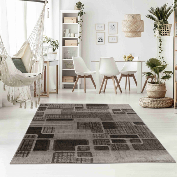 5' X 8' Brown Geometric Area Rug