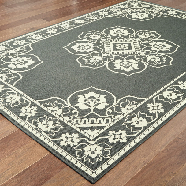 5' X 8' Grey Oriental Stain Resistant Indoor Outdoor Area Rug