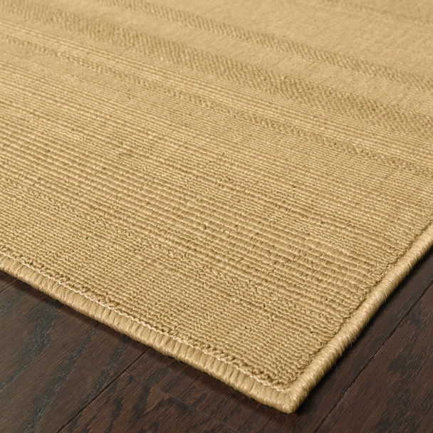 6' X 9' Beige Stain Resistant Indoor Outdoor Area Rug