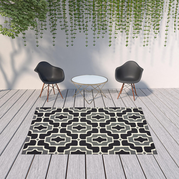 6' X 9' Black Geometric Stain Resistant Indoor Outdoor Area Rug