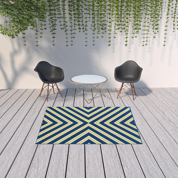 5' X 8' Navy Geometric Stain Resistant Indoor Outdoor Area Rug