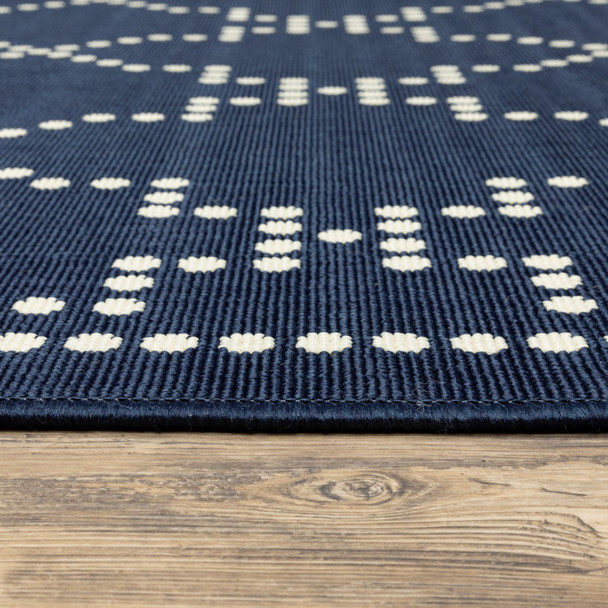 8' Round Navy Round Geometric Stain Resistant Indoor Outdoor Area Rug