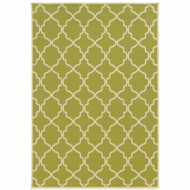 4' X 6' Green Geometric Stain Resistant Indoor Outdoor Area Rug