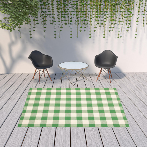 6' X 9' Green Geometric Stain Resistant Indoor Outdoor Area Rug