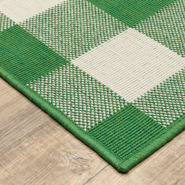 8' X 11' Green Geometric Stain Resistant Indoor Outdoor Area Rug