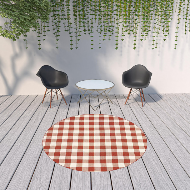 8' Round Red Round Geometric Stain Resistant Indoor Outdoor Area Rug