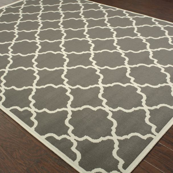 8' X 11' Charcoal Geometric Stain Resistant Indoor Outdoor Area Rug