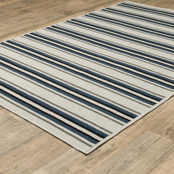 8' X 10' Beige Geometric Stain Resistant Indoor Outdoor Area Rug