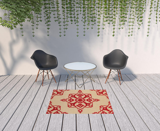4' X 6' Sand Oriental Stain Resistant Indoor Outdoor Area Rug
