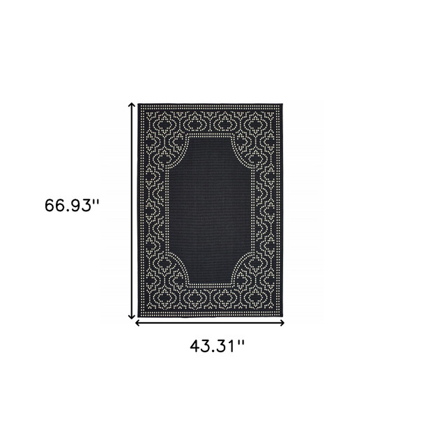 4' X 6' Black Stain Resistant Indoor Outdoor Area Rug