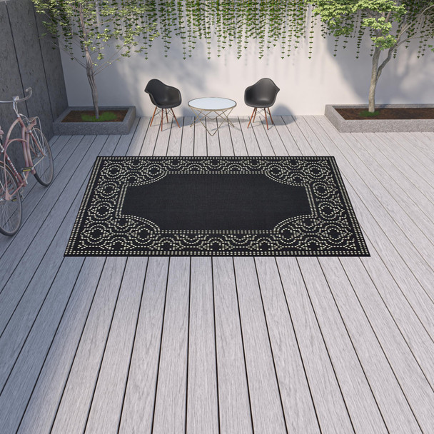 9' X 13' Black Stain Resistant Indoor Outdoor Area Rug