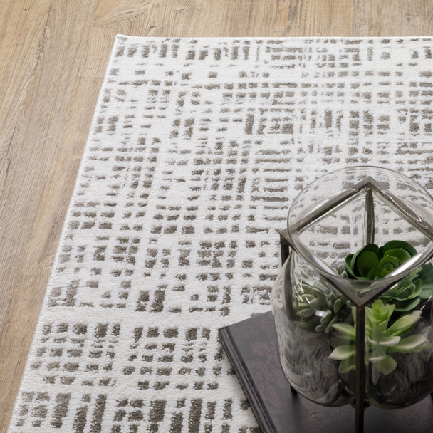 6' X 9' White And Grey Abstract Power Loom Stain Resistant Area Rug