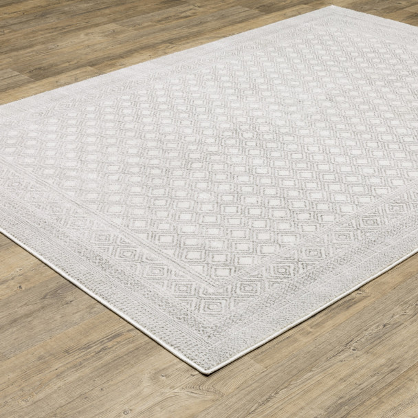 10' X 13' White And Grey Oriental Power Loom Stain Resistant Area Rug