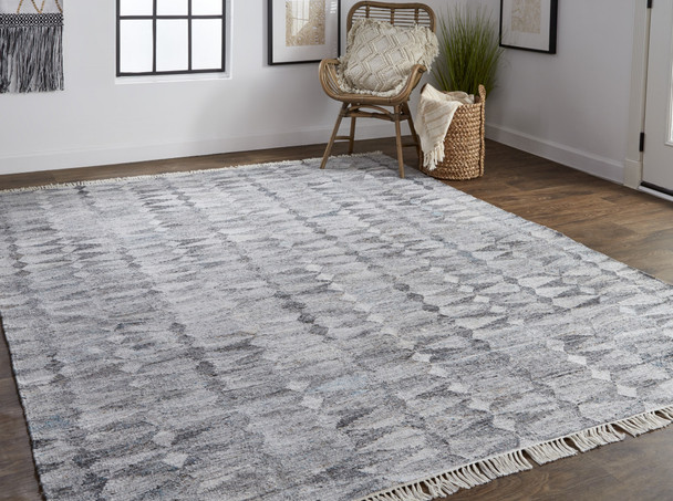 8' X 10' Gray Silver And Ivory Geometric Hand Woven Stain Resistant Area Rug With Fringe