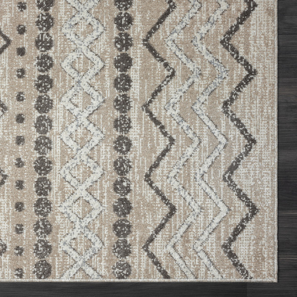 8' X 10' Beige Geometric Washable Area Rug