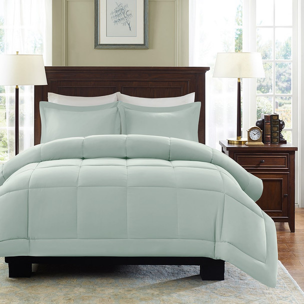 Seafoam Microcell Down Alternative Comforter and Pillow Shams (Sarasota-Seafoam)