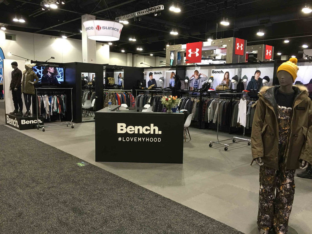 Recently Sold Used Booth! - Superlight & Compact Fashion Booth - configured for 20 x 50, 25 x 40, 20 x 40, 20 x 30 & 20 x 20
