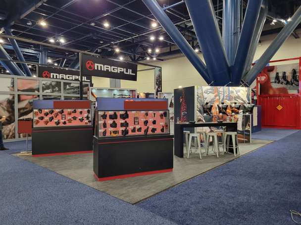 Maximum Flexibility booth, 40x40 to 20x20 Many combinations