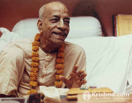 Srila Prabhupada Photo, Mayapur Smiling: 16"x20"